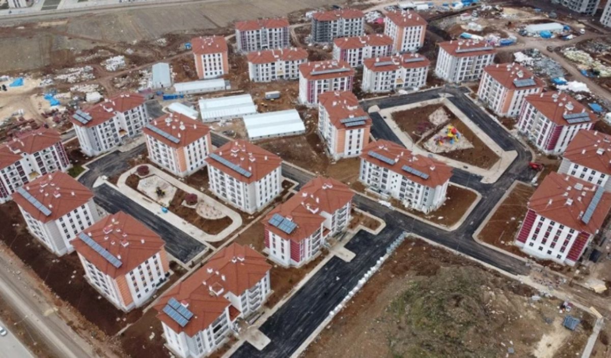 Deprem Bölgesi Nüfusu Yeniden Artışa ...